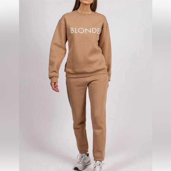 Brunette The Label Blonde Crew Neck Sweater, Size S/M, Caramel, Supple soft feel - Picture 3 of 3